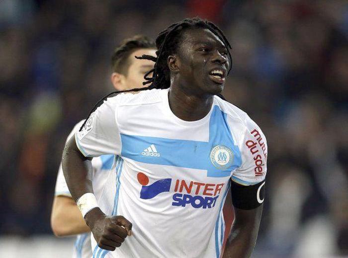 Galatasaray için gemileri yaktı Bafetimbi Gomis...