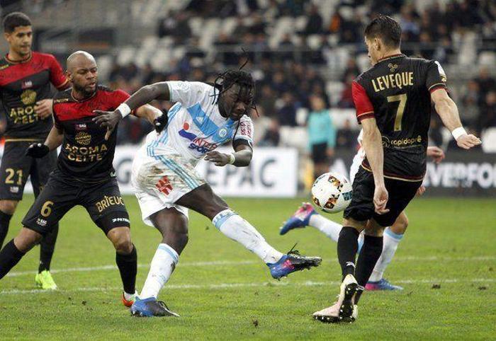 Galatasaray için gemileri yaktı Bafetimbi Gomis...