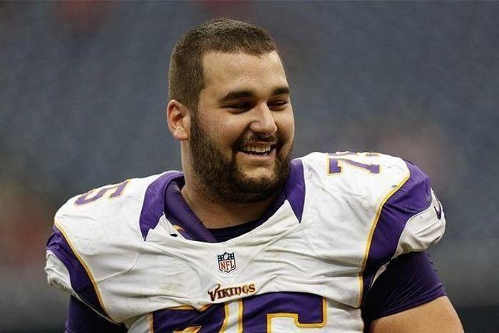 MATT KALIL (AMERİKAN FUTBOLU)