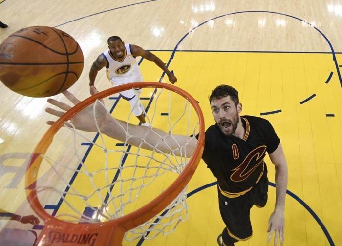 KEVIN LOVE (BASKETBOL)