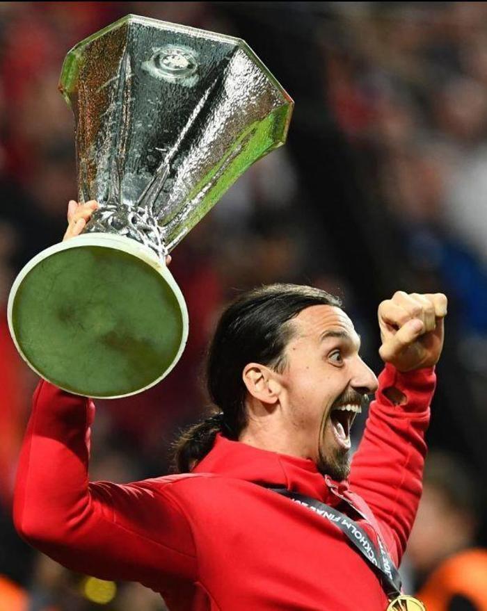 ZLATAN IBRAHIMOVIC (FUTBOL)