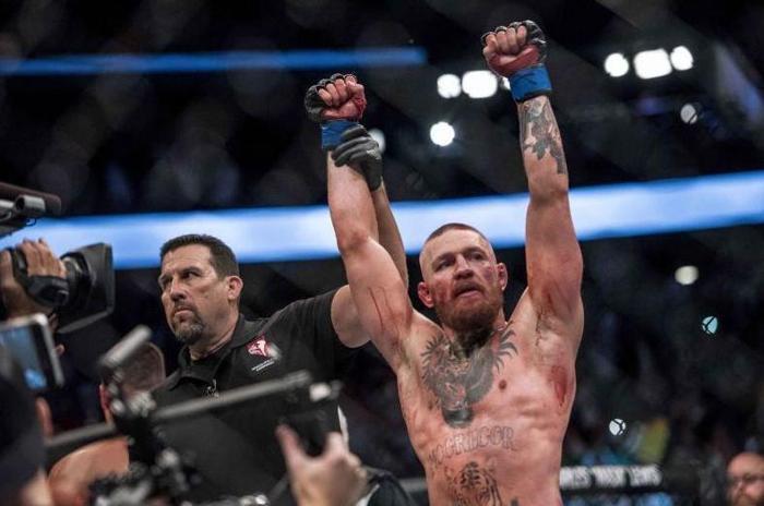CONOR MC GREGOR (UFC)