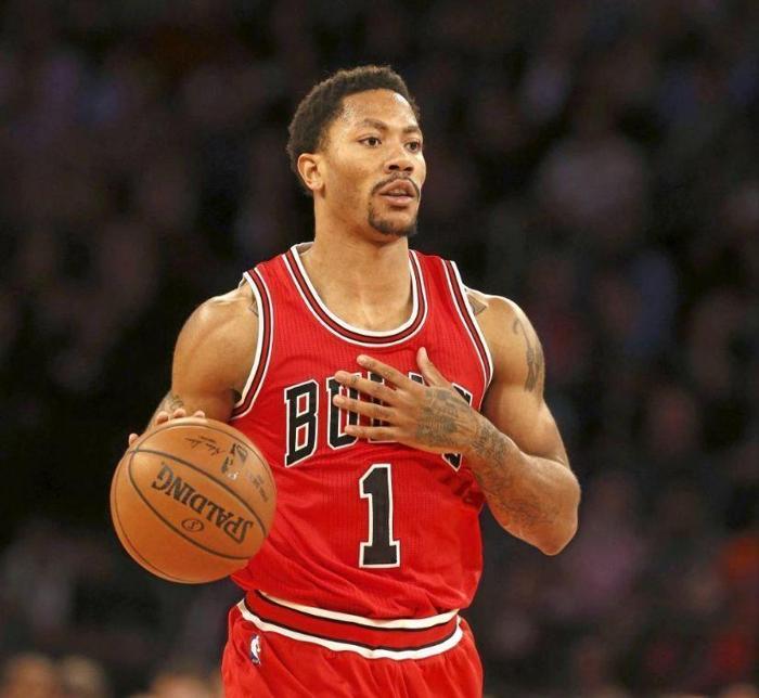 DERRICK ROSE (BASKETBOL)