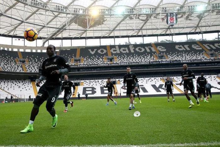 Beşiktaşa Aboubakar şoku