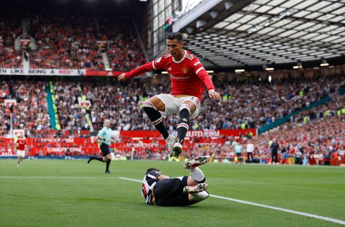 Cristiano Ronaldo, Manchester Uniteda muhteşem döndü