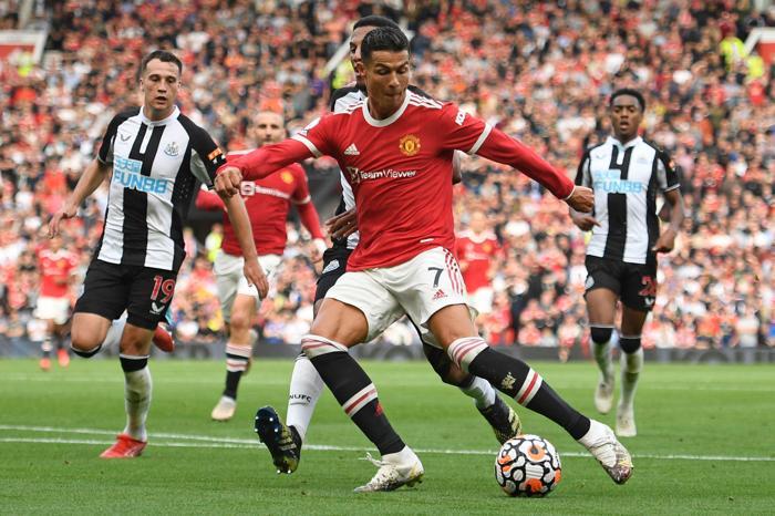 Cristiano Ronaldo, Manchester Uniteda muhteşem döndü