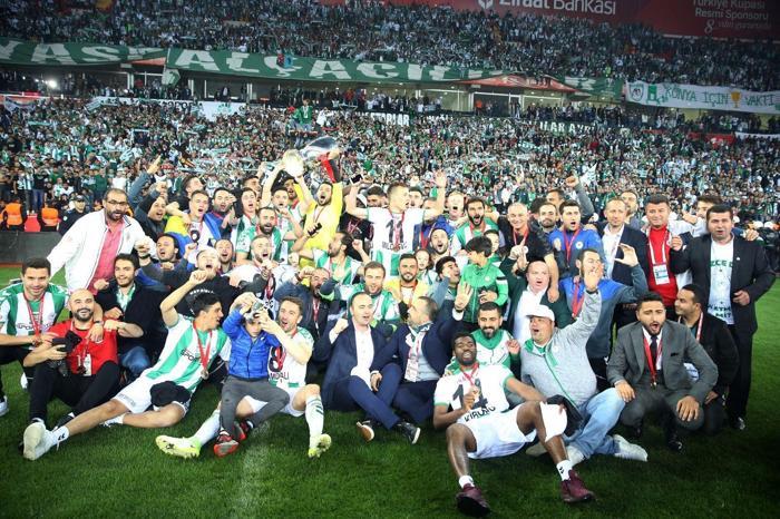 Fenerbahçe ya da Galatasaray... Ön elemedeki rakipler kimler