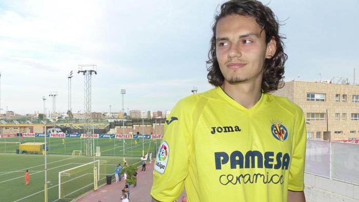 Enes Ünal formayı giydi