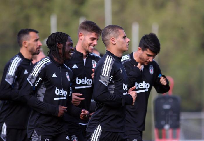 Sergen Yalçından son dakika kararı Beşiktaşın Yeni Malatyaspor maçı muhtemel 11i...