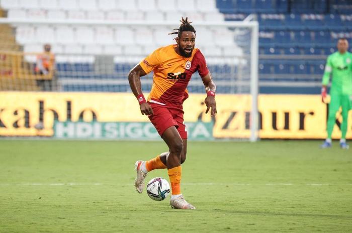 Son dakika | Galatasaraydan Feghoulinin sakatlık durumuna ilişkin açıklama