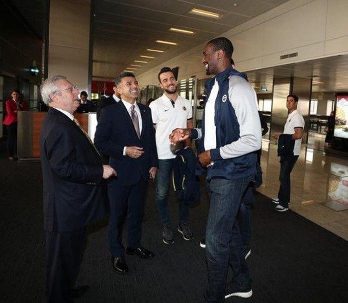 Erdoğan ve Euroleague şampiyonu oyuncular arasında geçen o sohbet