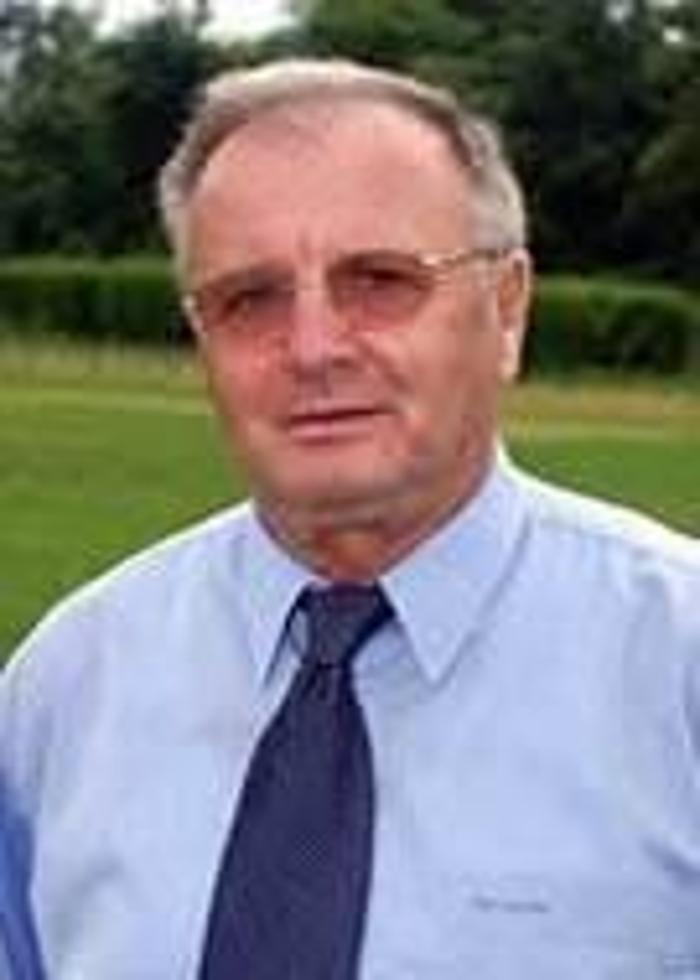 10) JOZEF VENGLOS