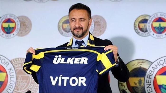 6) VITOR PEREIRA