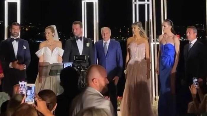 Damla Çakıroğlu ile Melih Mahmutoğlu evlendi
