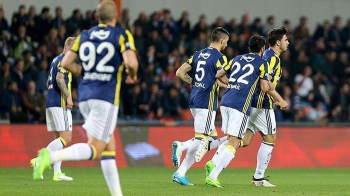 Fenerbahçede Ozan Tufan için flaş karar