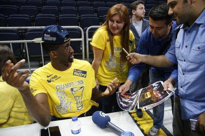 Fenerbahçenin basketbol takımı oyuncuları ne kadar kazanıyor