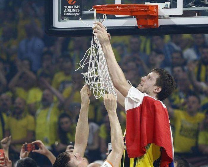 Fenerbahçenin basketbol takımı oyuncuları ne kadar kazanıyor