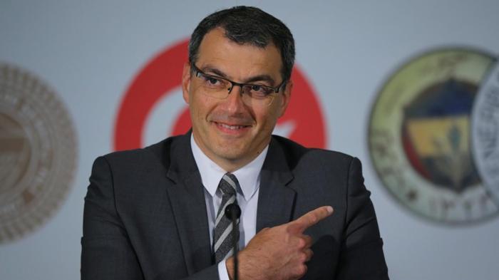 Şampiyonluğu olmayan adam Comolli