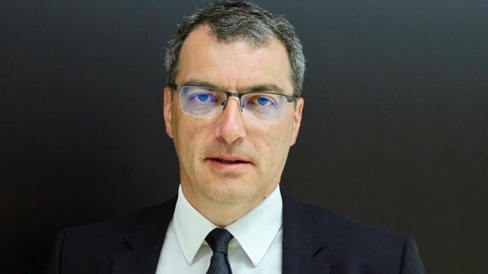 Menacerlere yardımcı oldu - Boşta (2012-2018)