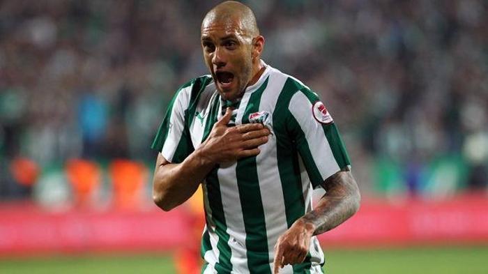 Fernandao | Atletico Paranaenseden Bursaspora
