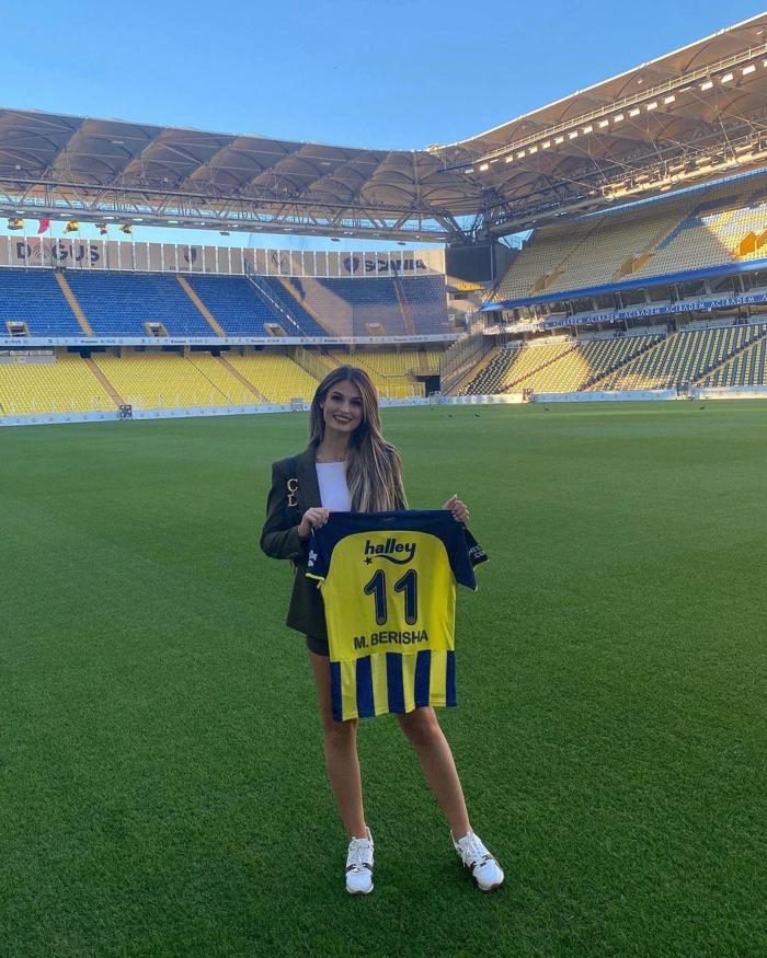 Vesa Vllasaliu da Fenerbahçe formasını giydi