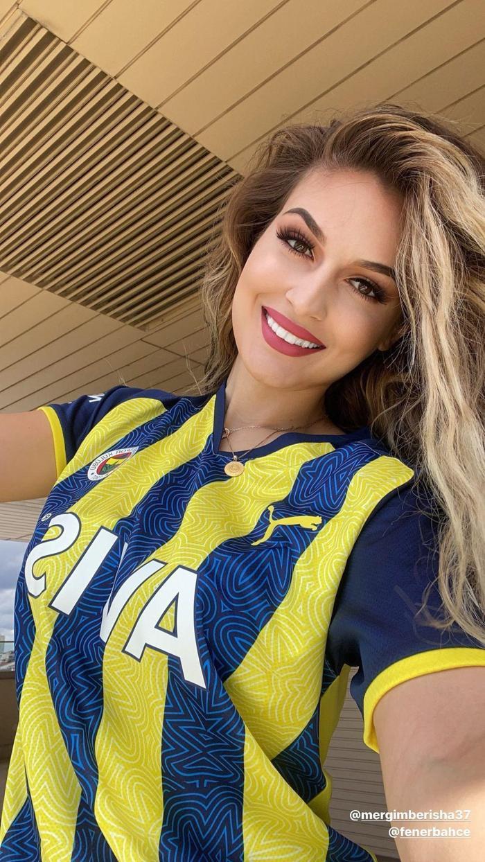 Vesa Vllasaliu da Fenerbahçe formasını giydi