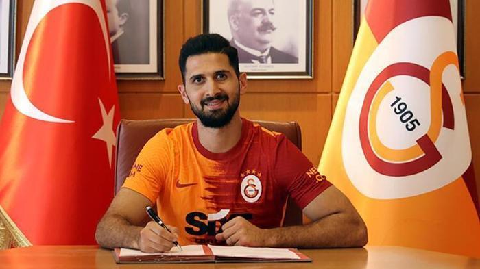 Son dakika transfer haberi: Galatasaray orta saha transferinde hedef değiştirdi
