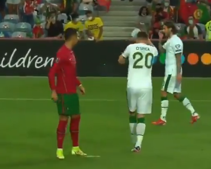 Cristiano Ronaldodan Dara OSheaye tokat İşte o anlar...