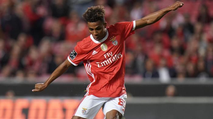 Son dakika - Beşiktaş Gedson Fernandes transferini Şampiyonlar Ligine yetiştirmek istiyor