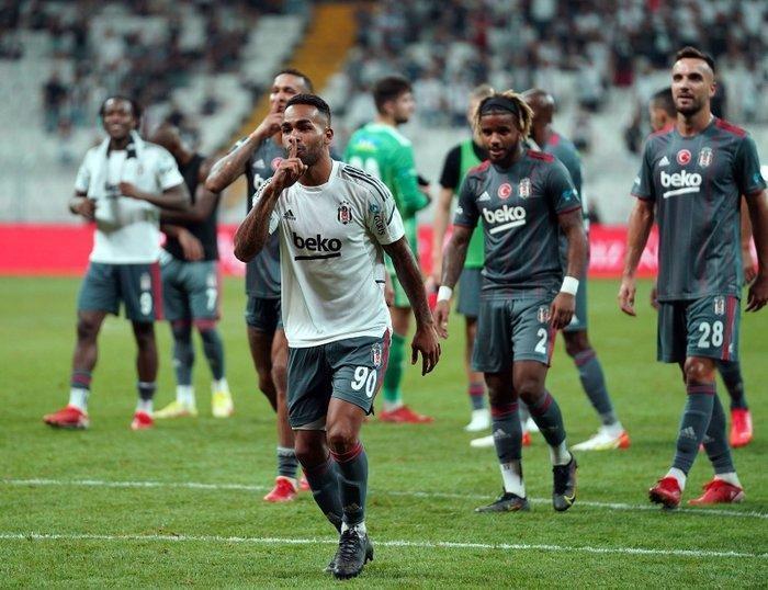 Son dakika: Beşiktaşın Montero transferinin detayları belli oldu
