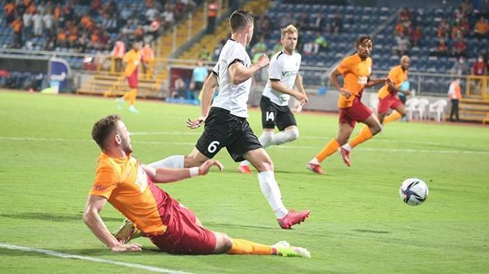 Devre arasında oyuna girdi