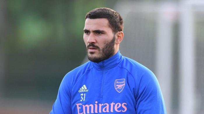 Son dakika | Kolasinac Fenerbahçe için imzaya geliyor