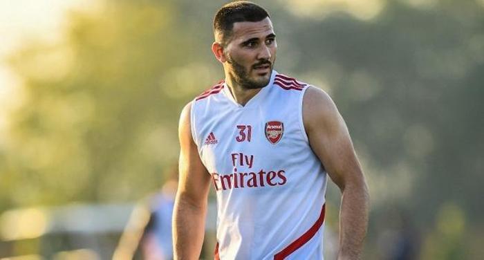 Son dakika | Kolasinac Fenerbahçe için imzaya geliyor