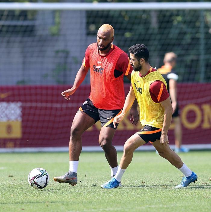 Falcao idmana çıktı Galatasaraydan gidiyor derken