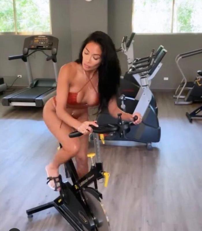 Nicole Scherzinger, yaptığı sporla kendisine hayran bıraktı