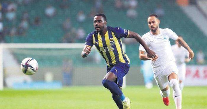 Fenerbahçenin Adana Demirspor maçı muhtemel 11i