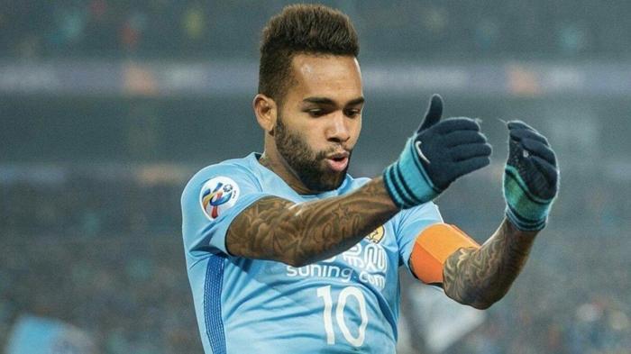 Son dakika Beşiktaş transfer bombalarını patlatıyor
