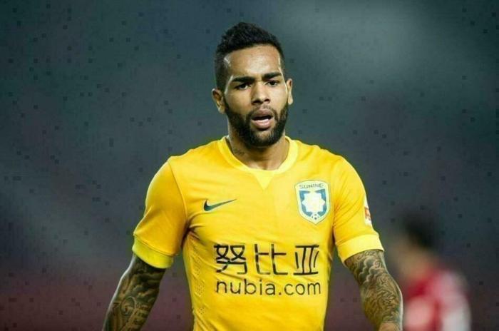 Son dakika Beşiktaş transfer bombalarını patlatıyor