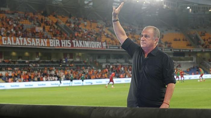 Başakşehir Fatih Terim Stadında PSV maçı