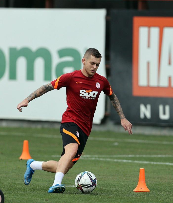 Son dakika | Galatasarayda yeni transfer Cicaldau idmana çıktı