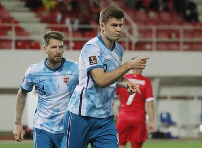 Son dakika transfer haberi Sörlothta sıcak gelişme Fenerbahçe ve Trabzonspor...