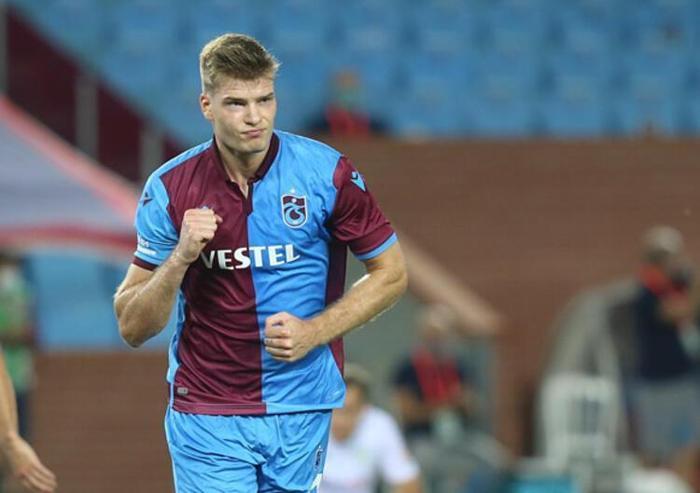 Son dakika transfer haberi Sörlothta sıcak gelişme Fenerbahçe ve Trabzonspor...