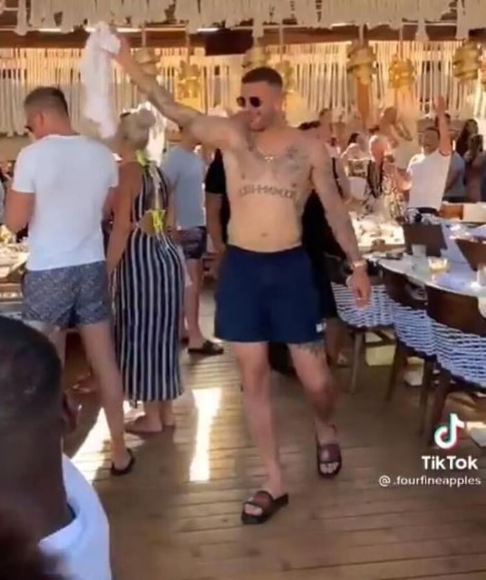 Walkerın dansı olay oldu