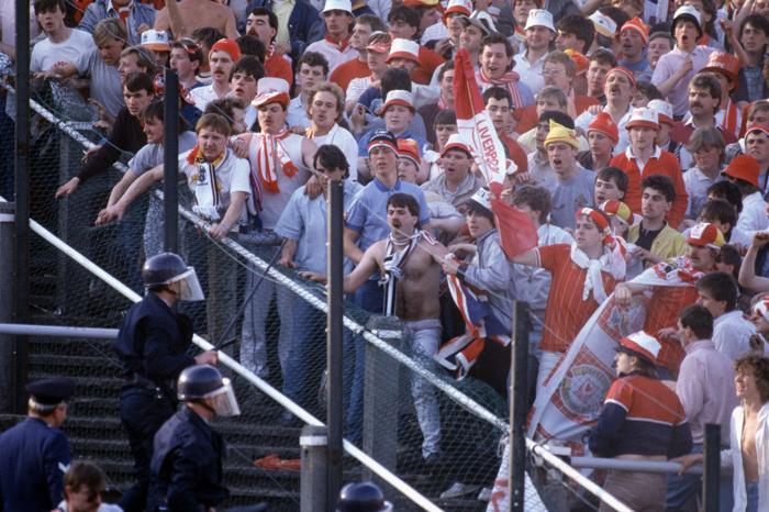 EURO 2020 finalindeki görüntüler Heysel Faciasını hatırlattı