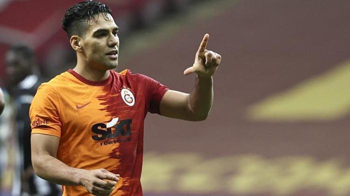 Son dakika Galatasaraylı Falcaodan transfer açıklaması