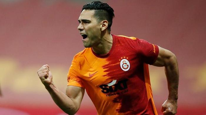 Son dakika Galatasaraylı Falcaodan transfer açıklaması