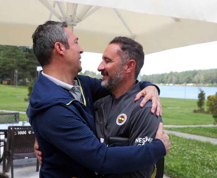 Ali Koç, Fenerbahçe Futbol Takımını ziyaret etti