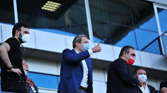 Fatih Terim ile Burak Elmas Kasımpaşa maçında görüştü