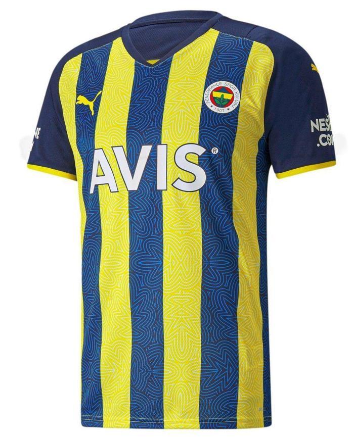 Fenerbahçenin yeni sezon formaları görücüye çıktı