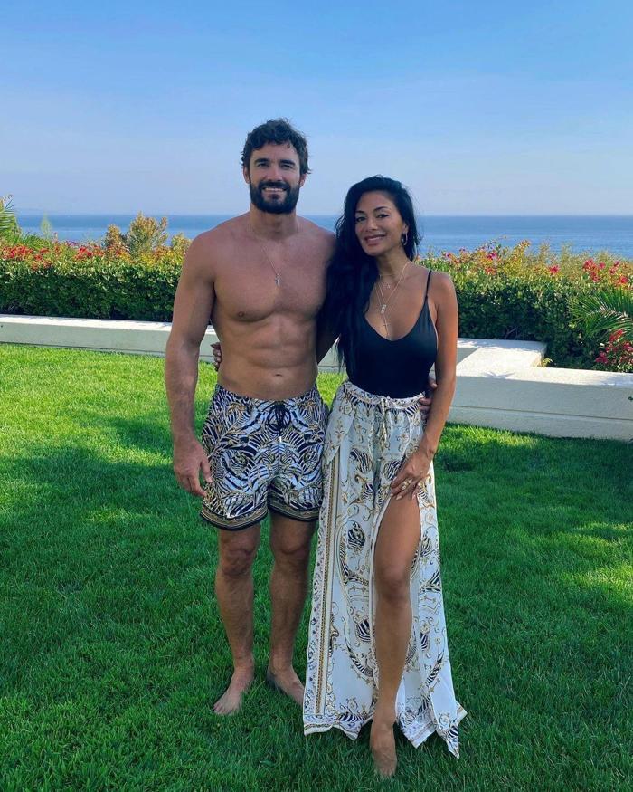 Thom Evans ve Nicole Scherzinger tatilde